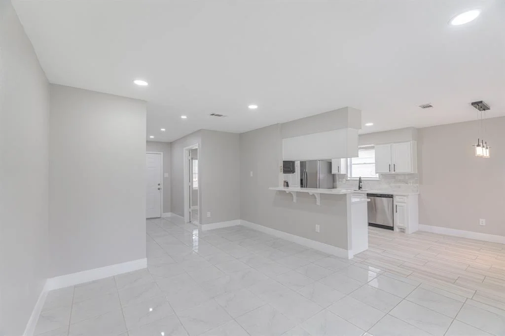 Photo of 522 Soft Shadows Lane