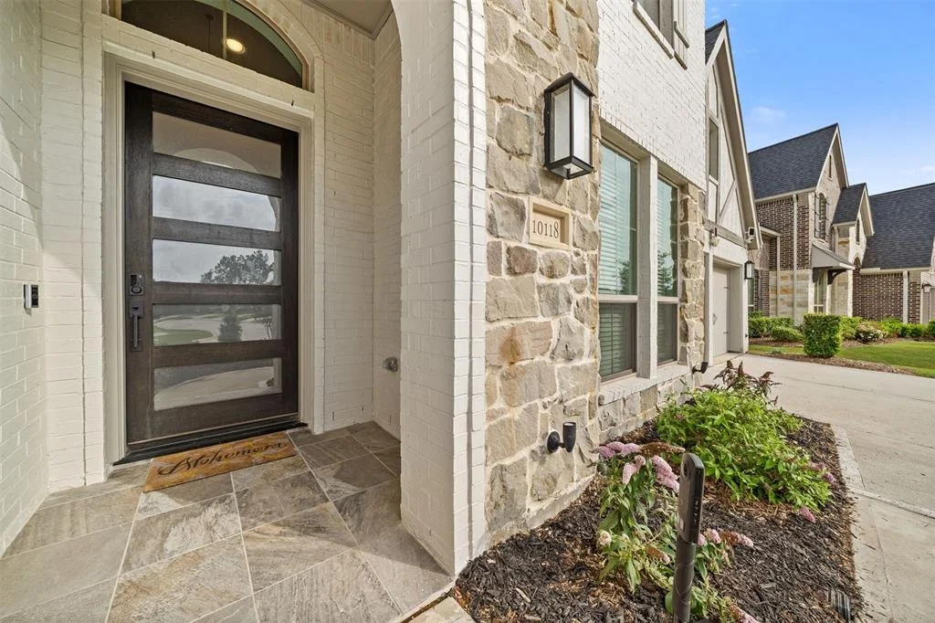 Photo of 10118 Bayou Oaks Drive
