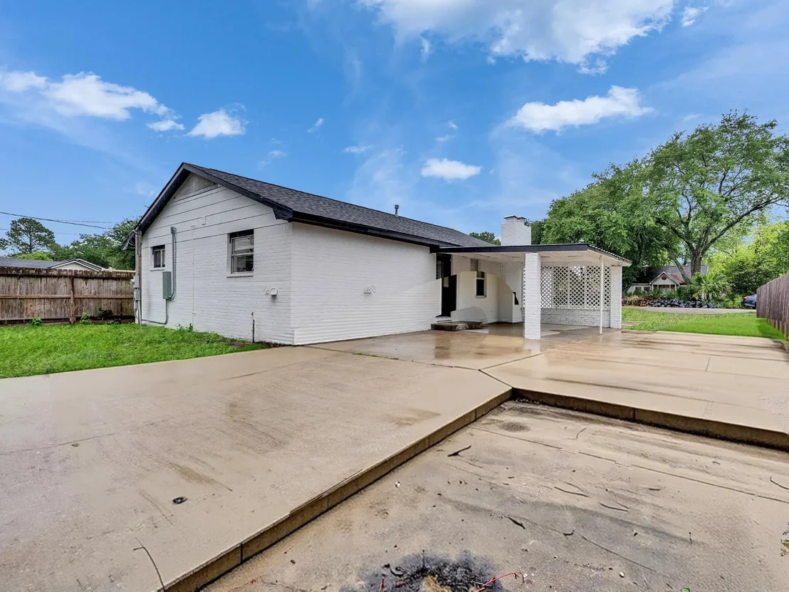 Photo of 9605 Belfast Road
