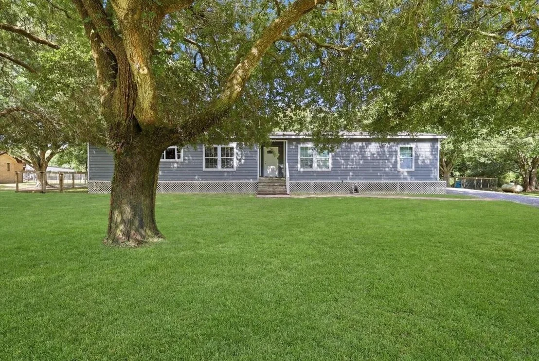 Photo of 11966 Louis Drive