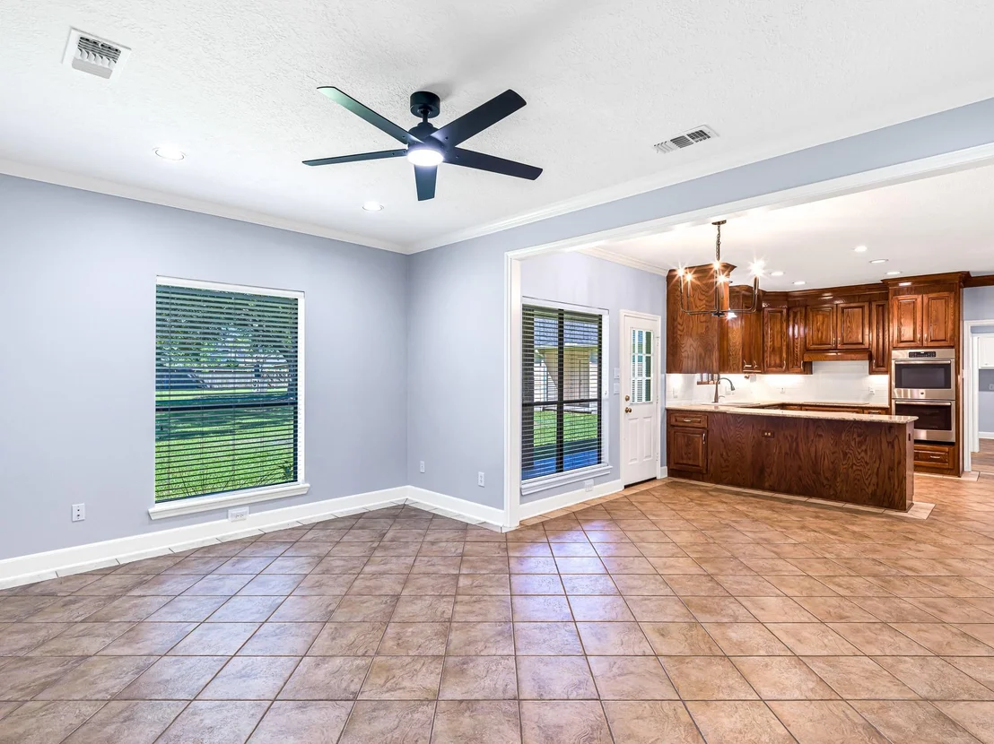 Photo of 3102 Willow Creek Lane
