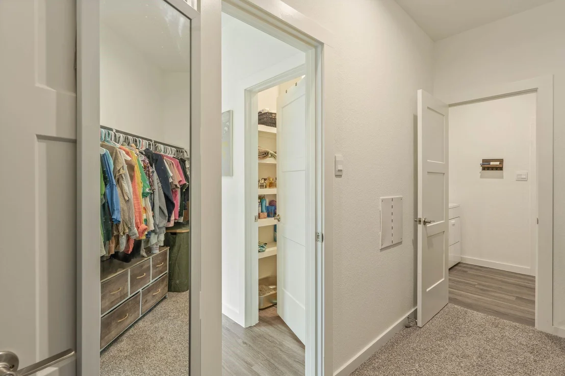 Photo of 565 Newcomb Hollow Drive
