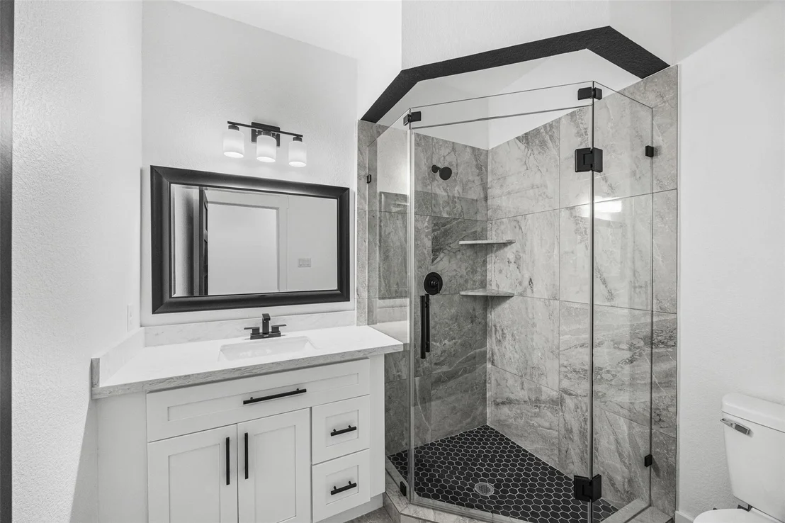 Photo of 85 Lakeway Ct Court