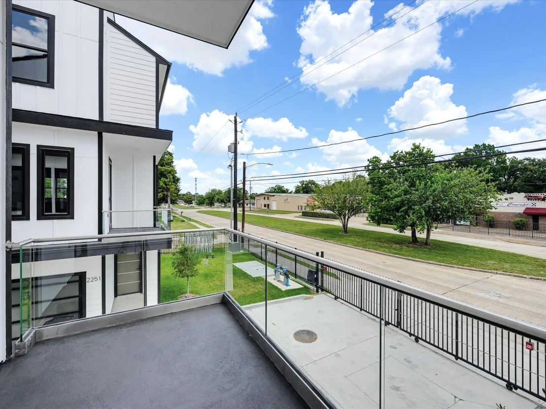 Photo of 2233 Blalock Road