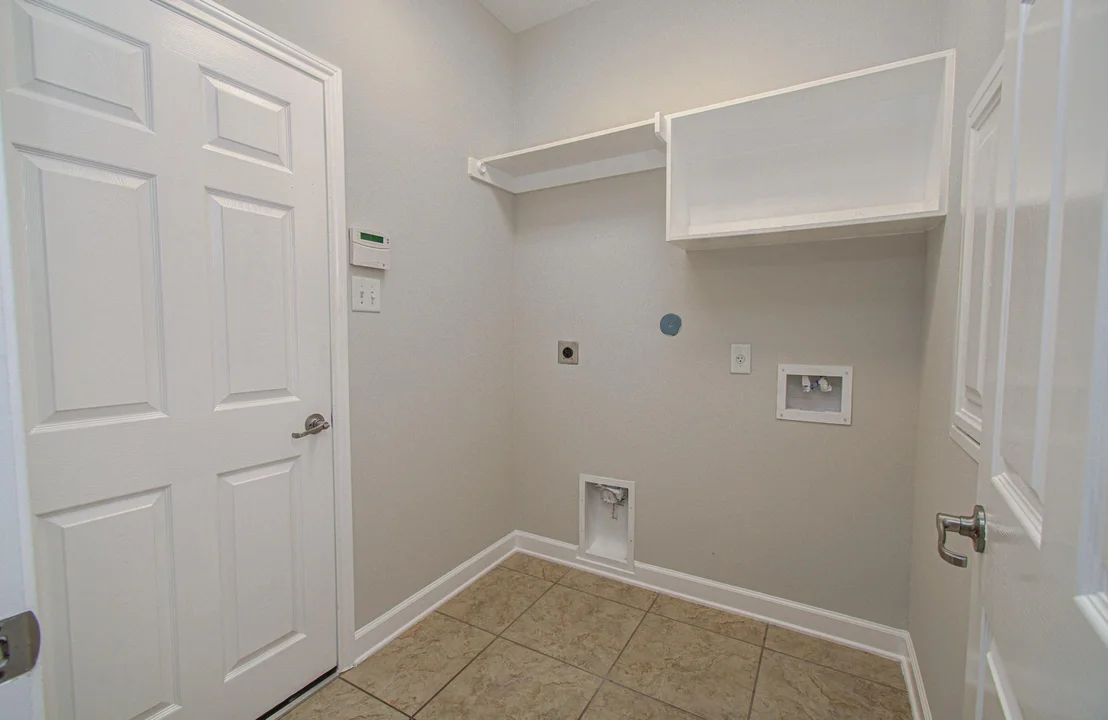 Photo of 7431 Avalon Trace