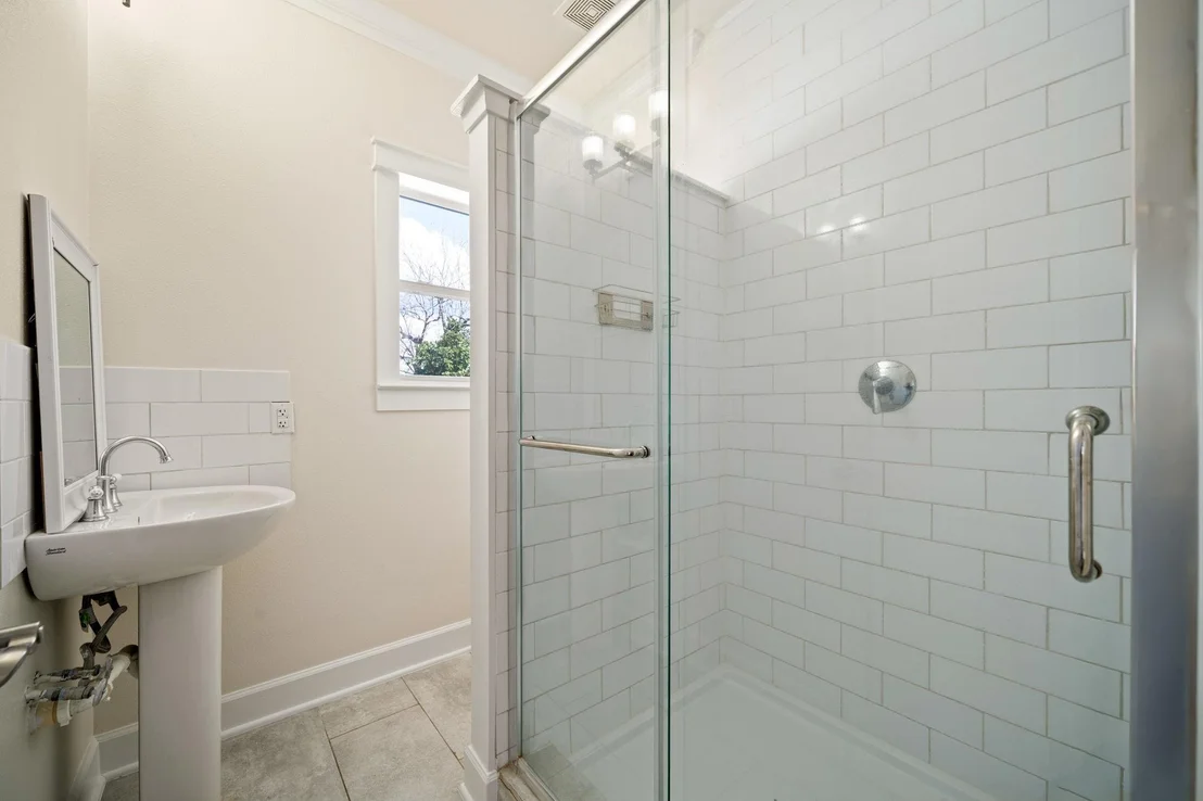 Photo of 110 Kendall Street
