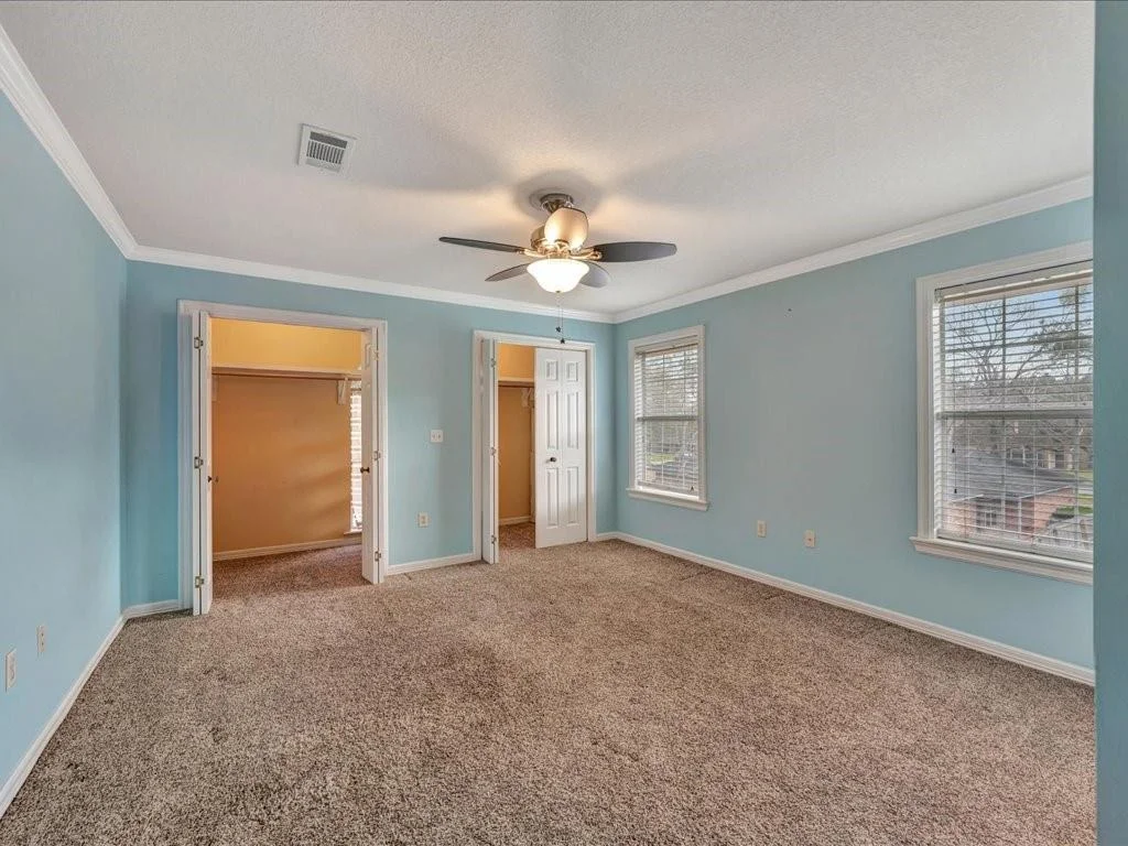 Photo of 1803 Live Oak Lane