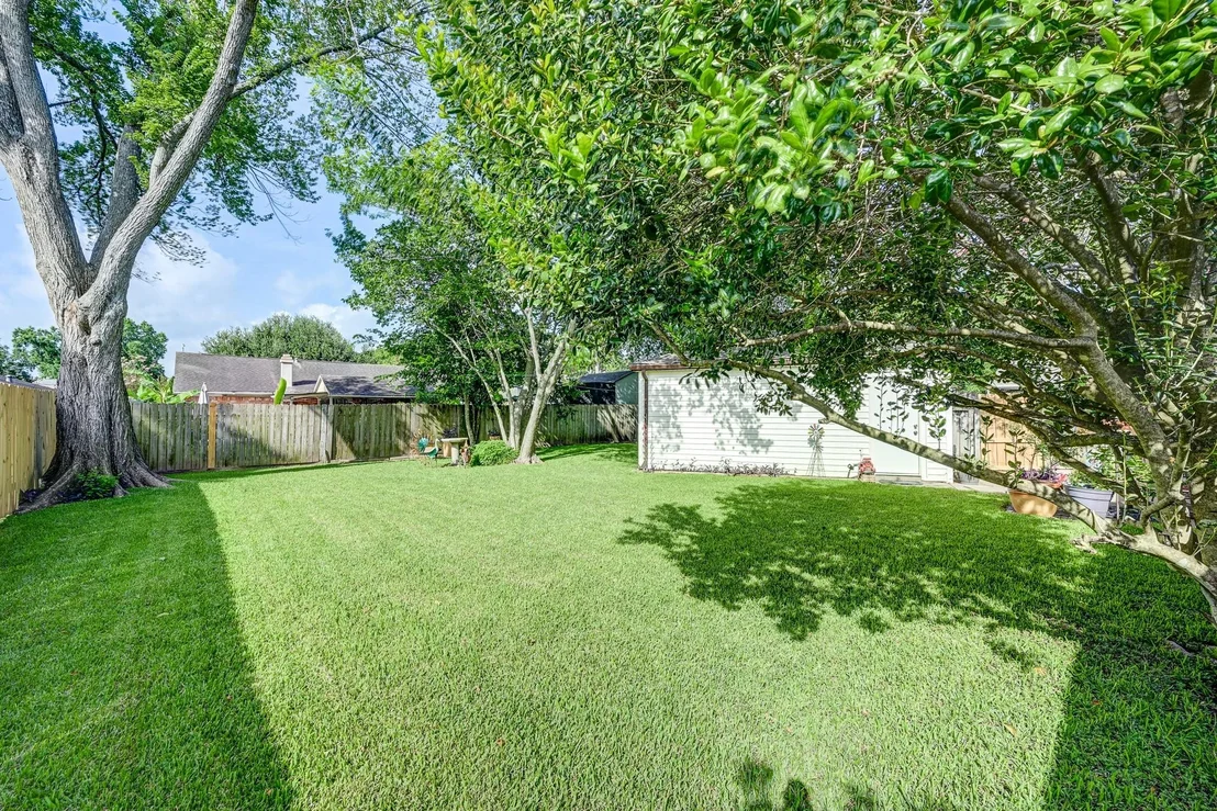 Photo of 12211 Plumpoint Drive