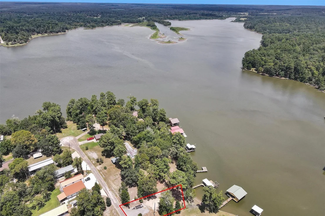 Photo of 308 N Point Drive