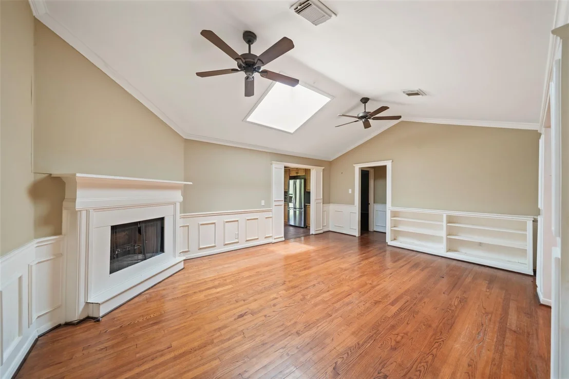 Photo of 6918 Pine Grove Drive