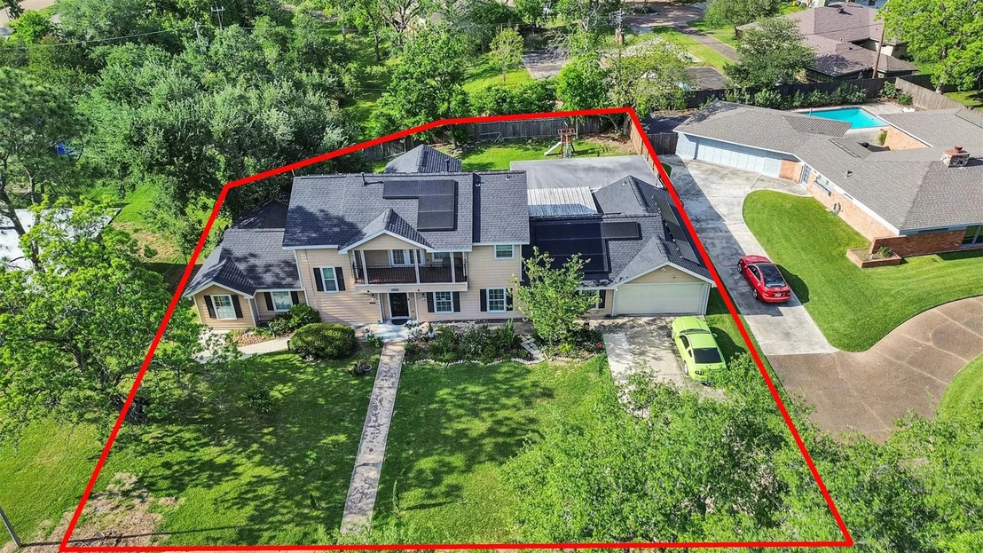 Photo of 7923 Glenview Drive