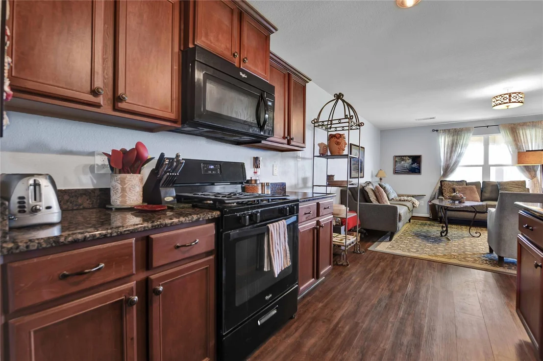 Photo of 1827 Garnet Breeze Drive