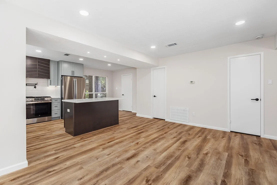 Photo of 79 N Pathfinders Circle