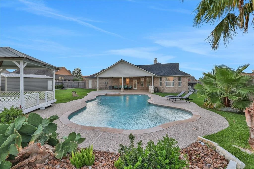 Photo of 9826 Palm Drive
