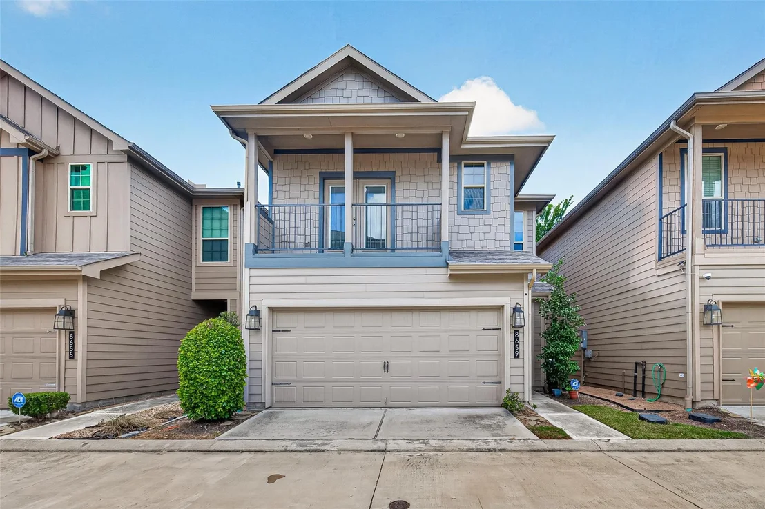 Photo of 8659 Cedardale Park Drive