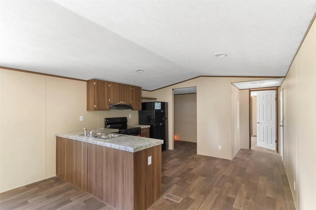 Photo of 564 Private Road 4019