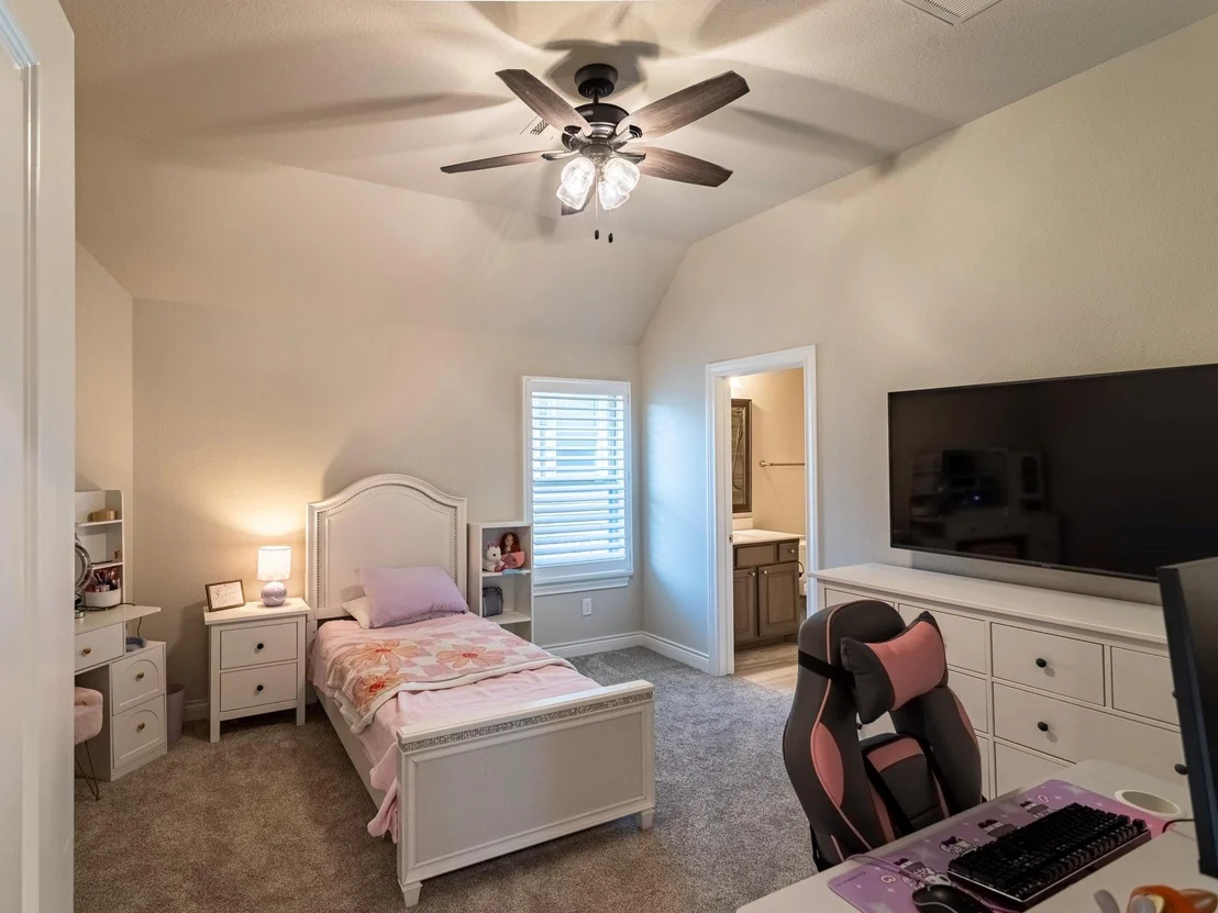 Photo of 17429 Orchid Falls Lane