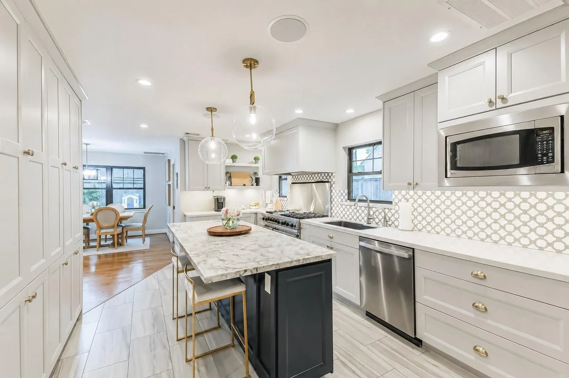 Photo of 10015 Lynbrook Drive