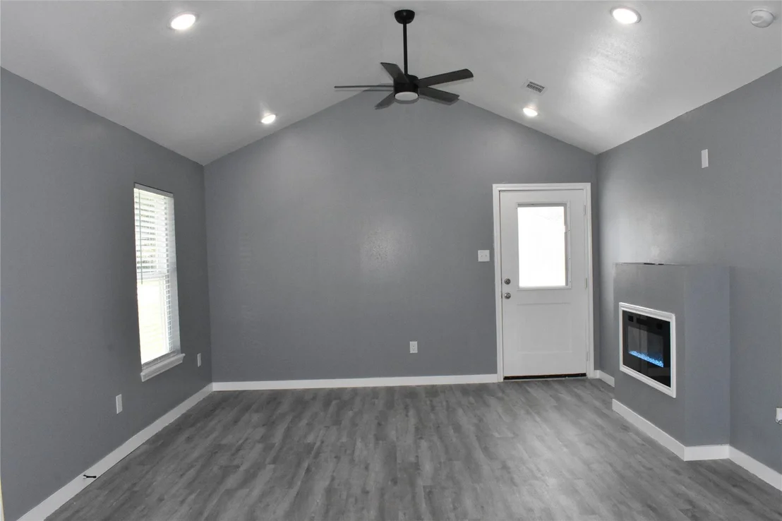Photo of 202 Texas