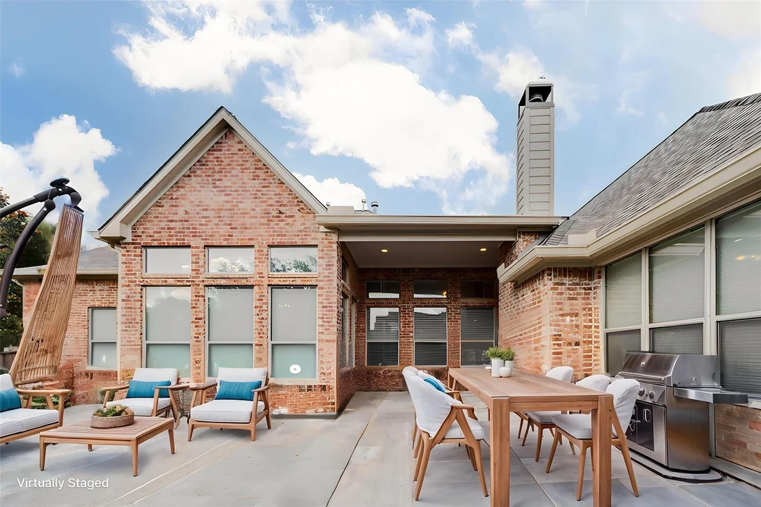 Photo of 1110 Lake Grayson Drive