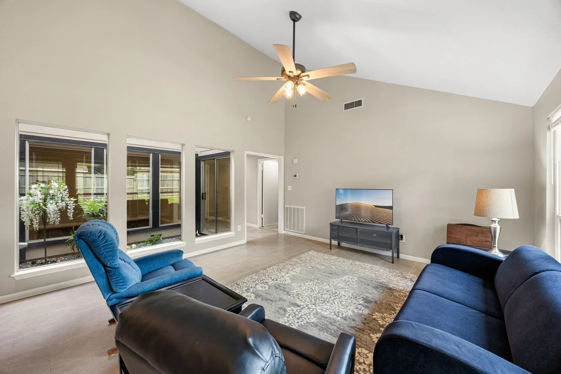 Photo of 1130 Copper Creek Drive