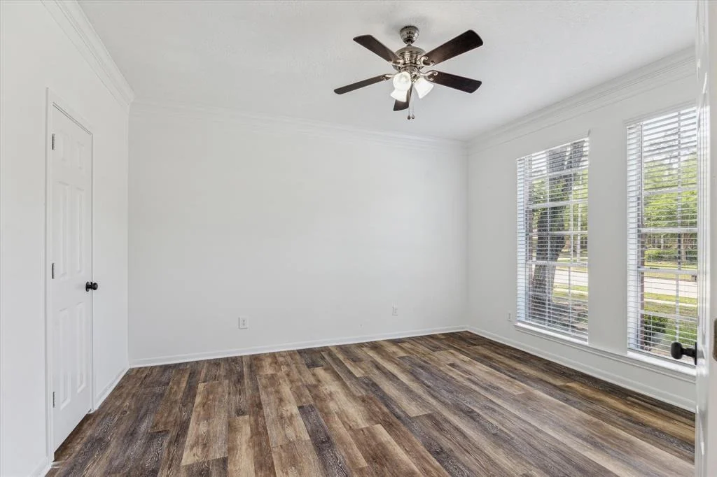 Photo of 30010 Nanton Drive