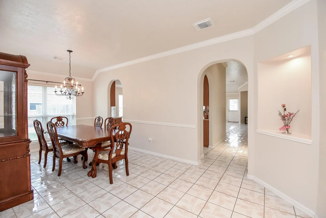 Photo of 7915 Fall Hollow Drive
