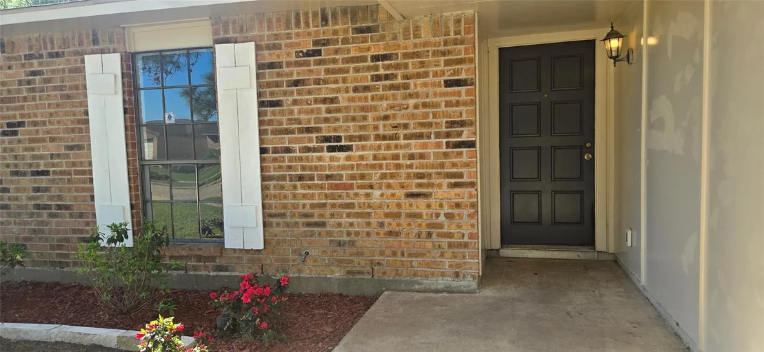 Photo of 24327 Broken Bow Lane