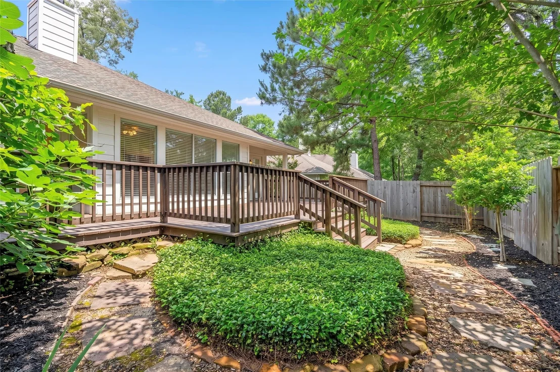 Photo of 142 S Veranda Ridge Drive