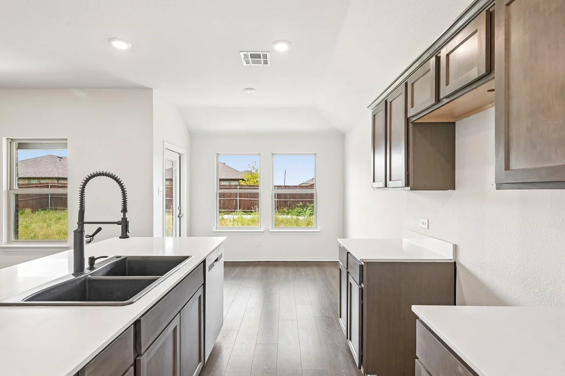 Photo of 1015 Serena Drive