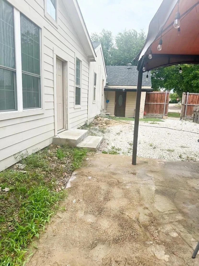 Photo of 1402 James Drive