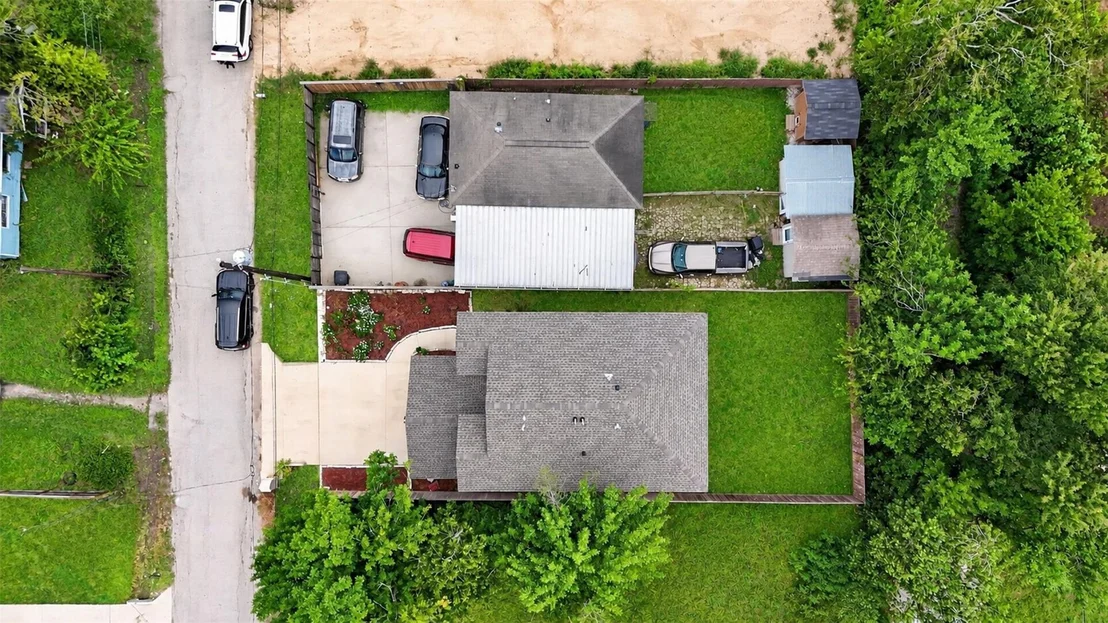 Photo of 7831 Sandy Street