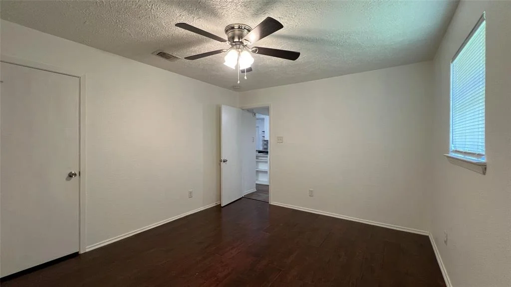 Photo of 4804 Greenwood Drive