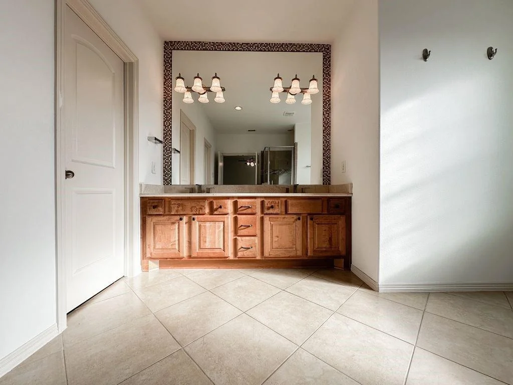 Photo of 14 Spincaster Dr