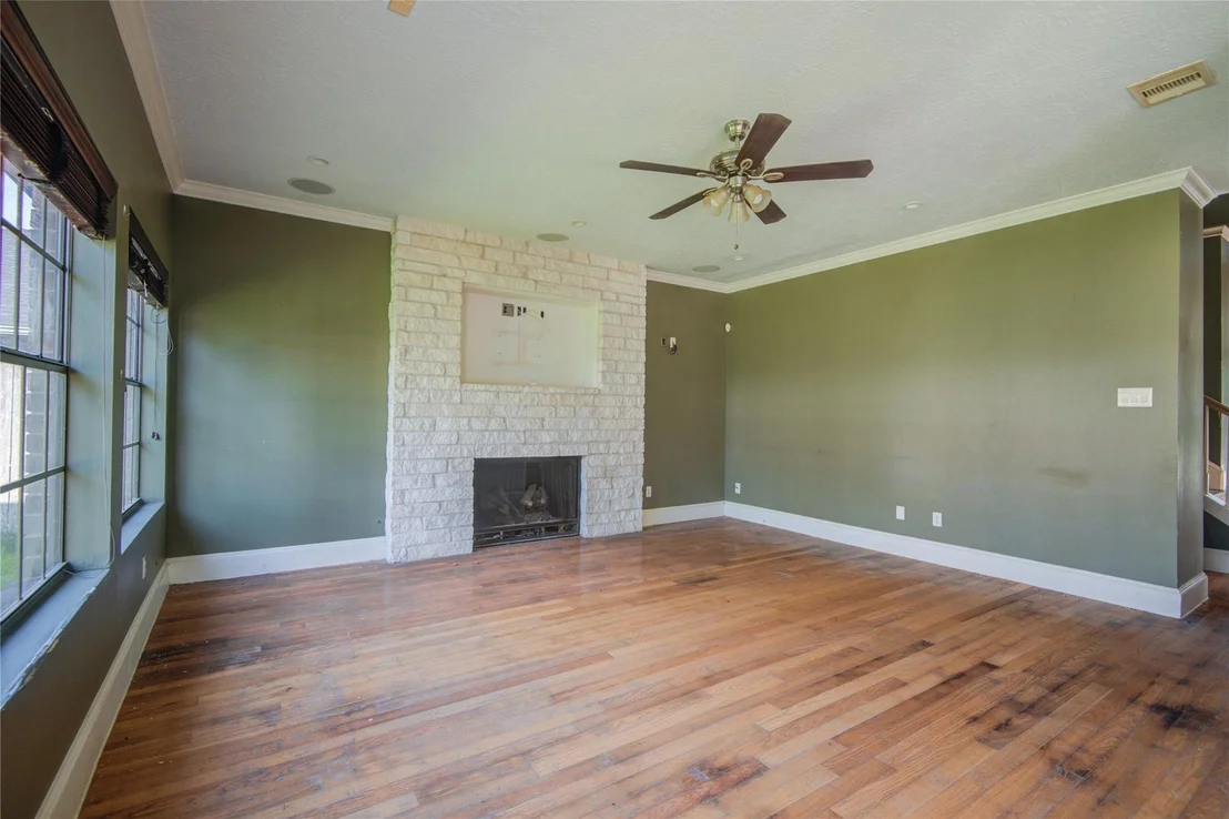 Photo of 919 Heathgate Drive