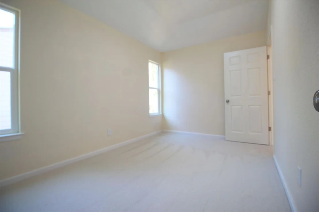 Photo of 8011 Goldengrove Drive