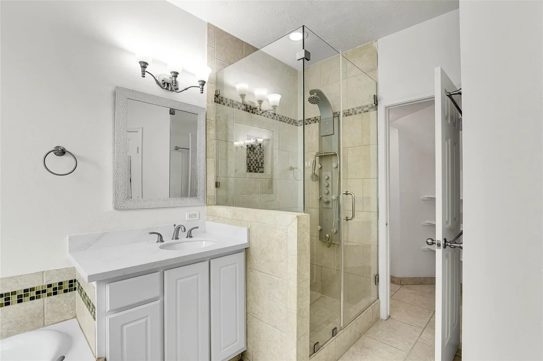 Photo of 19307 Sun River Lane