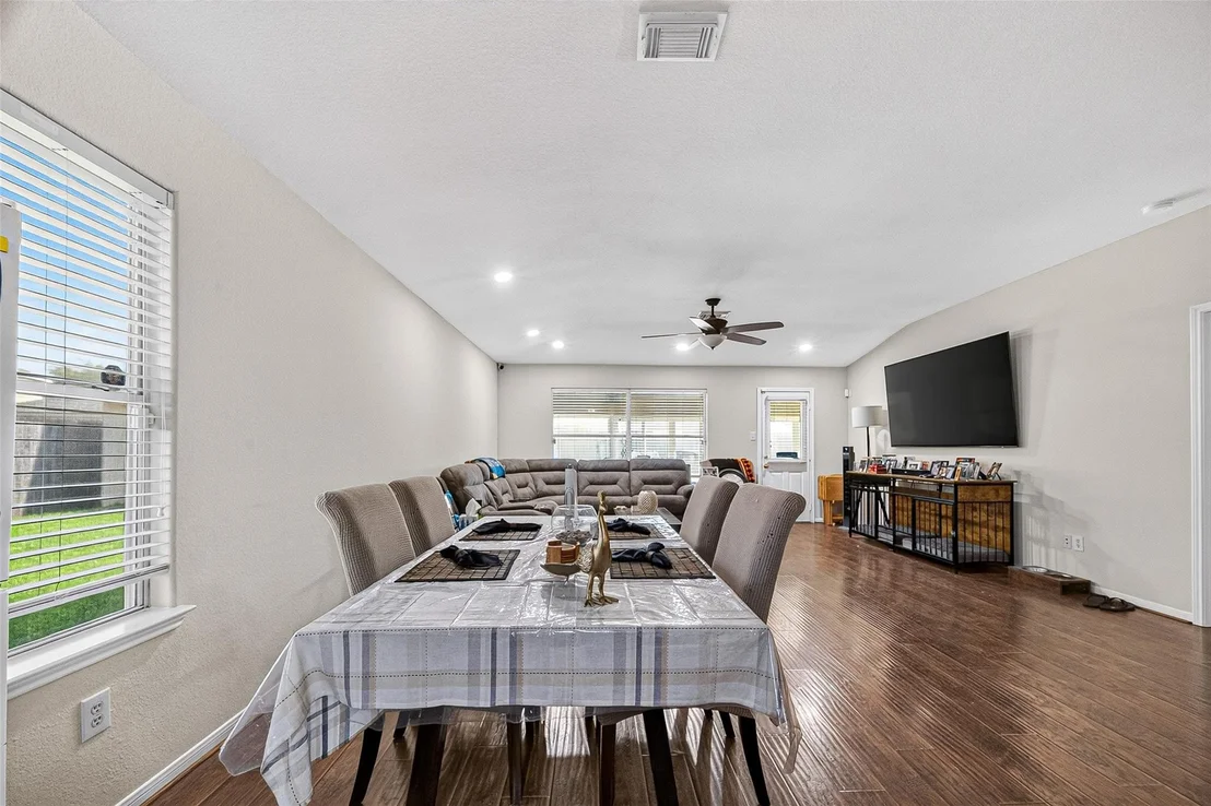 Photo of 9303 Cold River Court