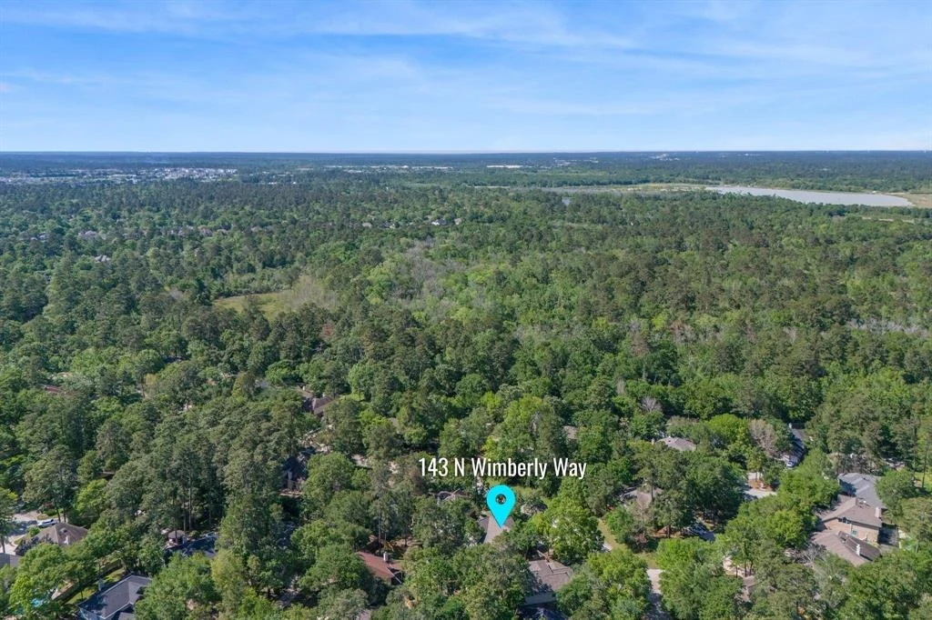 Photo of 143 N Wimberly Way
