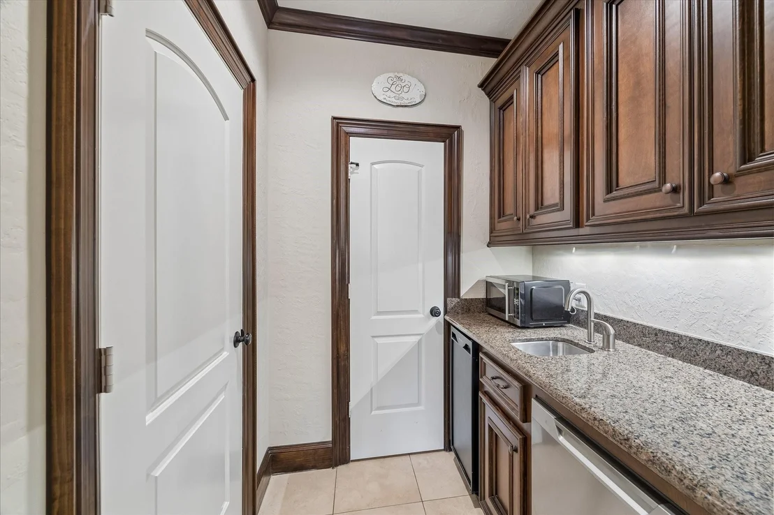Photo of 7602 Kings River Lane