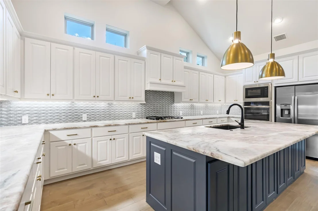 Photo of 21873 Otter Point Lane