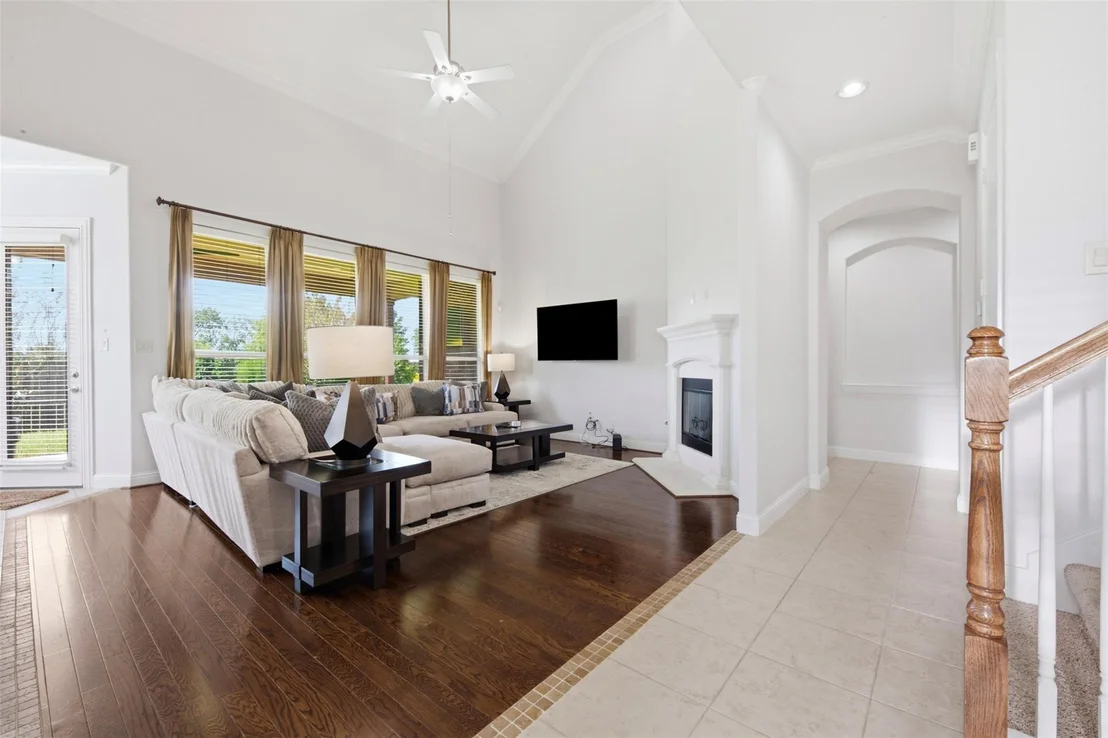 Photo of 15823 Pine Country Boulevard
