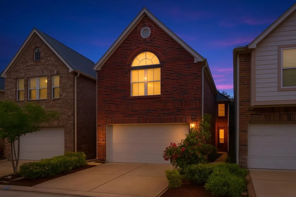 Photo of 1339 Ella Place