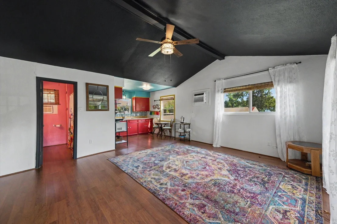 Photo of 144 Imogene