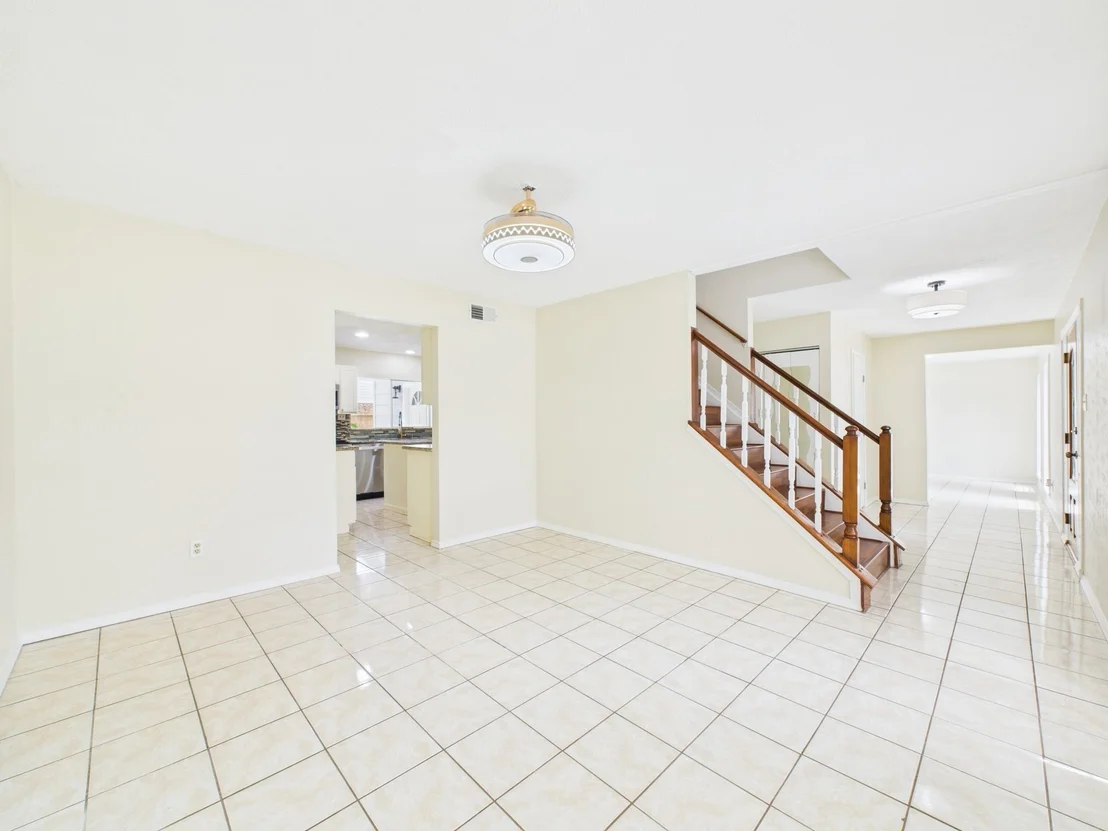 Photo of 459 Woodrail Drive