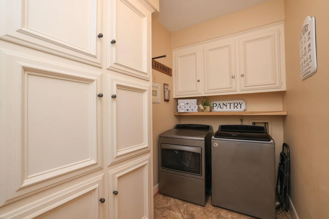 Photo of 8719 Chelmsford Lane