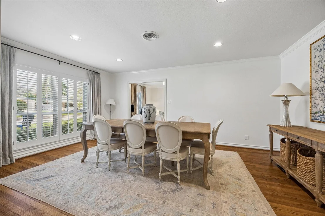Photo of 2511 Briarmead Drive