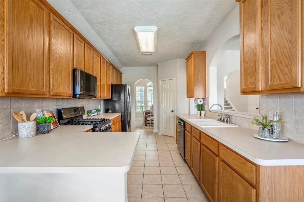 Photo of 5922 Skyhaven Lane
