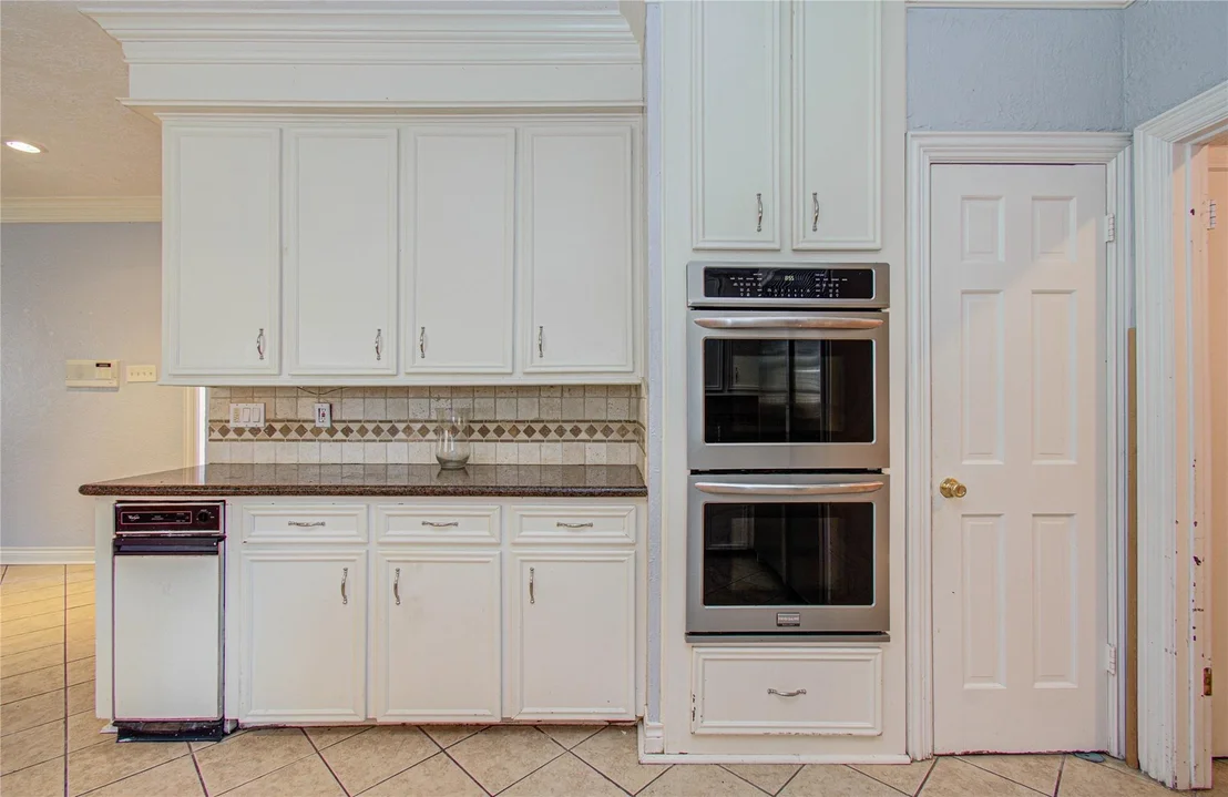 Photo of 8103 Oak Moss Drive