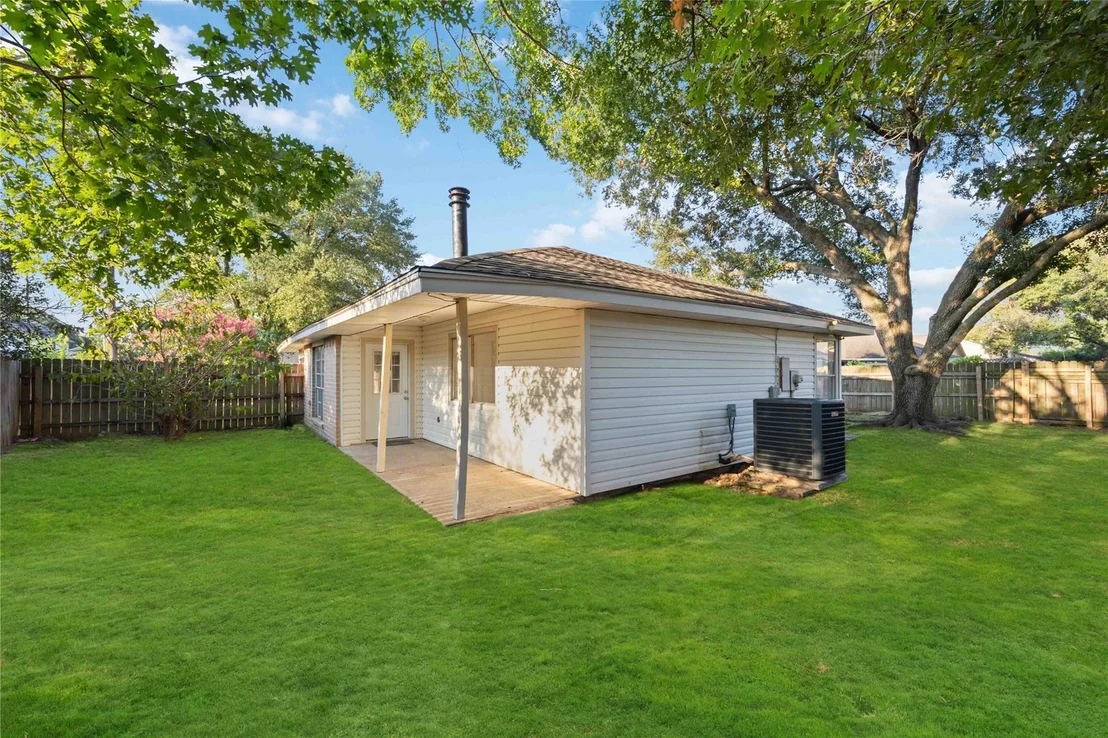 Photo of 19406 Cypress Cliff Drive